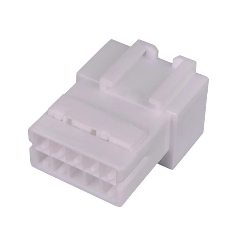 Housing for Female Terminals Wire to Wire Position
