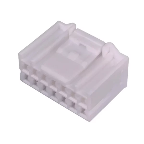 Housing for Male Terminals Wire to Wire Position