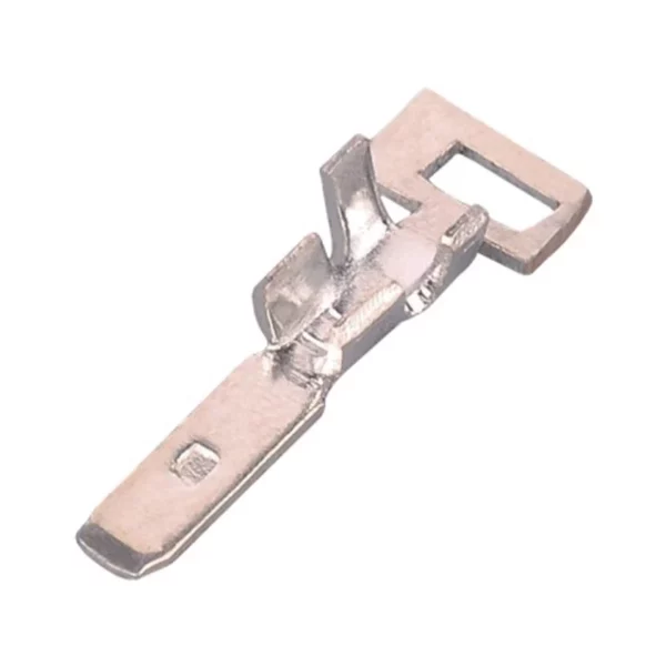 B W Horizontal chain
